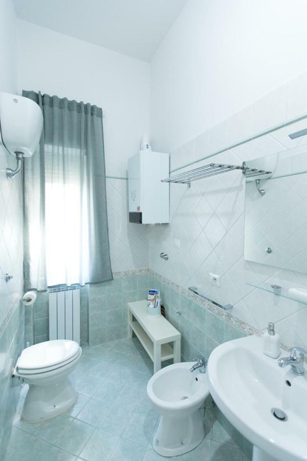 נאפולי Mona Home מראה חיצוני תמונה